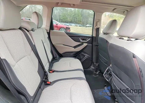 2021 Subaru Forester Premium из США, поврежденный, VIN JF2SKAJC5MH495354